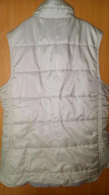 Prošívaná vesta, 158