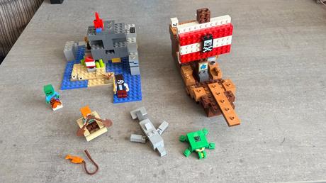 Lego minecraft 21152 dobrodružství pirátské lodi, 