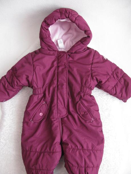 Vínově červená zimní kombinéza s kapucí, c&a,74