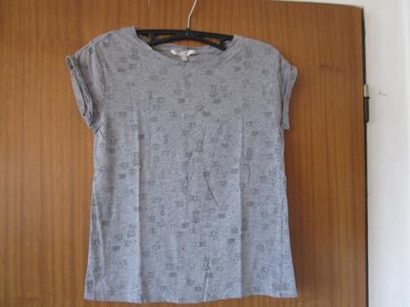 Pěkné šedé bavl. tričko s potiskem, v.xs, c&a, c&a,xs