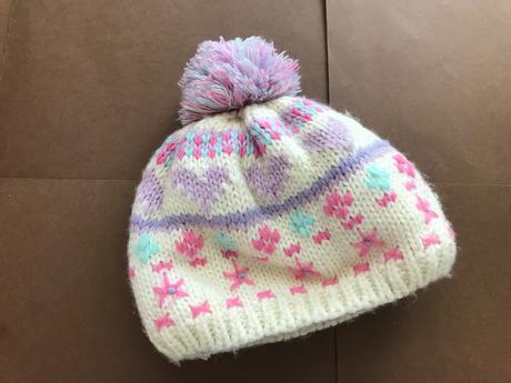 Čepice zimní s bambulí -v.1/2 roky, tu,92