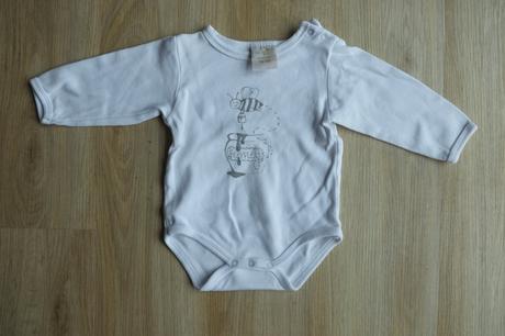 Body se včeličkou, 68