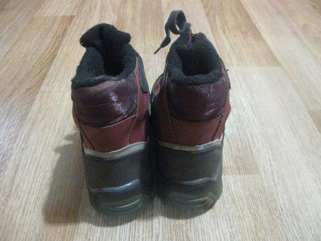 Kotníkové boty, 31