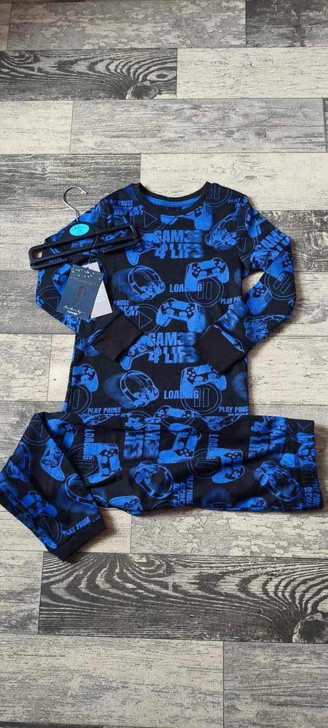 Pyžamo chlapecké nové vel.116/122, george,116