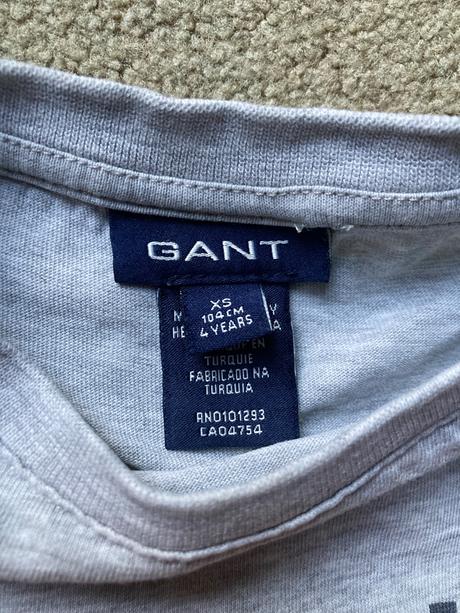 Šedivá trika s nápisy, lee cooper,104
