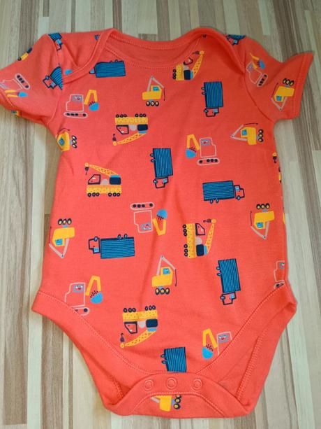 Oranžové body s traktory 86 george, george,86