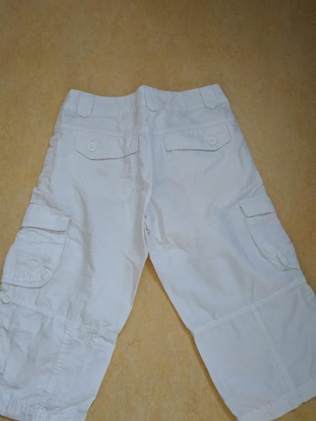 Tříčtvrteční kalhoty vel.140, 140