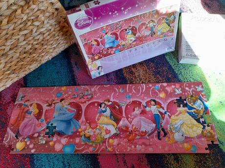 Puzzle disney princezny velké,160 dílků,5chybí, 