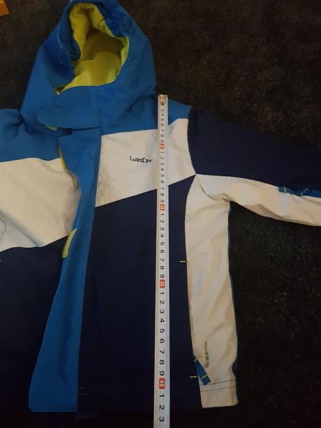 Zimní bunda značky oxylane, velikost 2 roky, 86