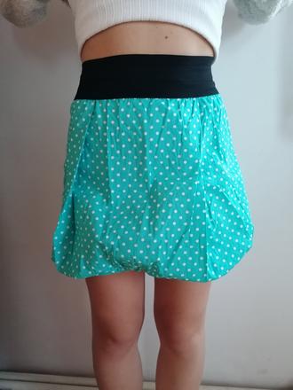 Balonová sukně, 134