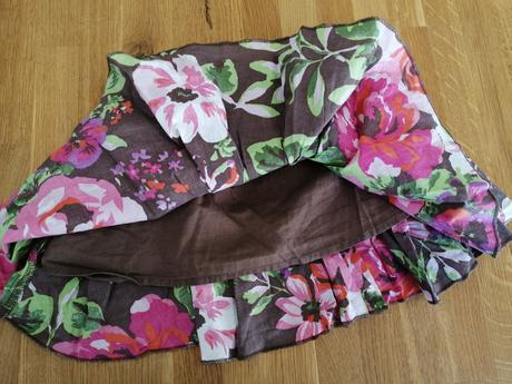 Květovaná sukně, next,98