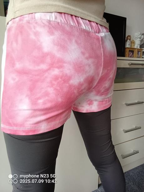 Šortky zn."y.f.k." vel."158-164", 164