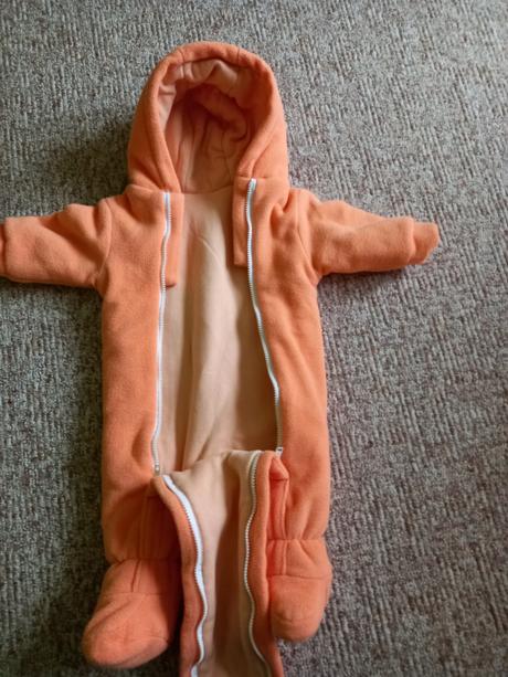 Zimní kojenecká kombinéza, 68
