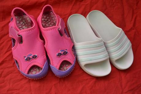 Boty do vody a pantofle adidas v.31,32, adidas,31