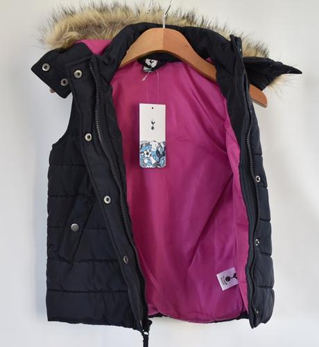 Zateplená vesta vel. 3 - 4 roky, 104