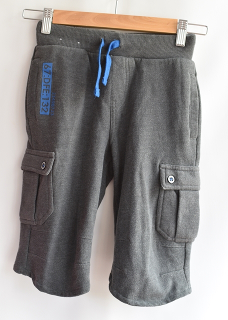 Kraťasy vel. 4 - 5 let, george,110