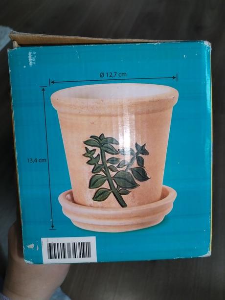 Květníky z terrakotty nové 3 kusy,