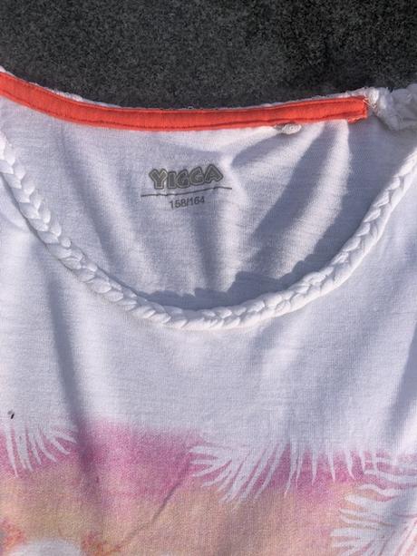 Bile tricko s motivem plamenaka 158/164, yigga,158