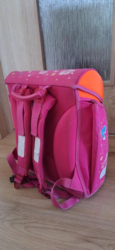 Školní batoh, 