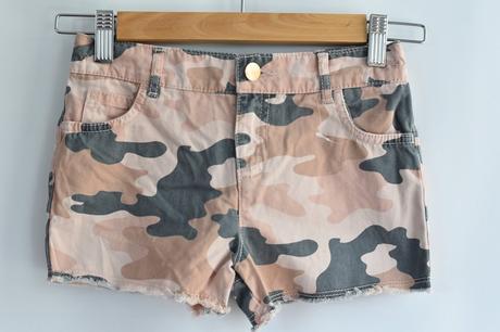 Kraťasy vel. 7 - 8 let, f&f,128