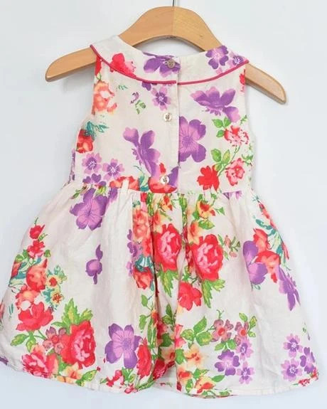 Šaty vel. 12 - 18 m, tu,86