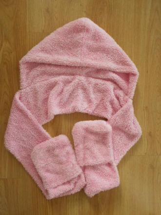 Dívčí čepice 3 v jednom od vel.104, 104