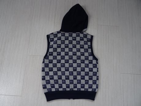 Chlapecká vesta vel. 116, 116