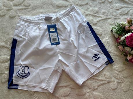 Kraťasy nové na sport zn. umbro - v.158, umbro,158