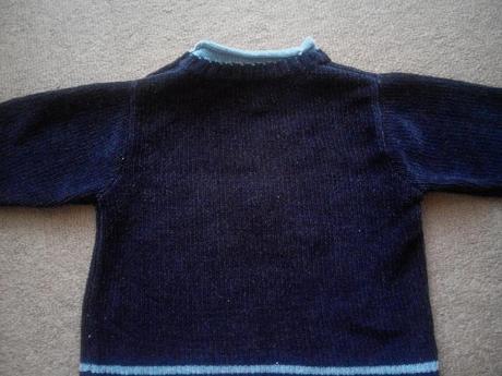 Svetr s medvědem, 80