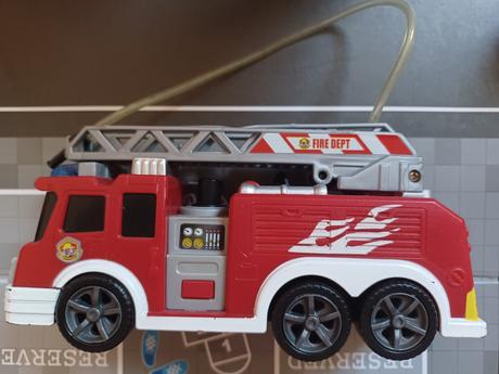 Hasičská stanice papírová,