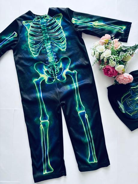 An6/ kostým kostlivce- v.cca 92/98,