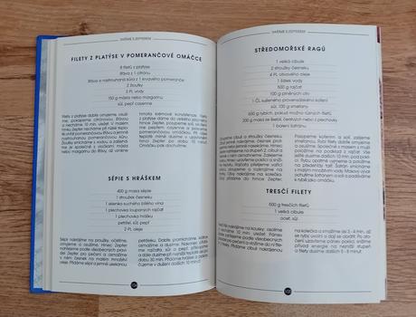 Kuchařka vaříme s zepterem,