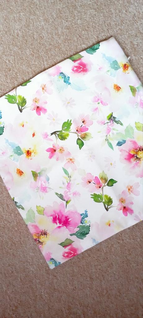 Povlak na polštářek "malé květy",