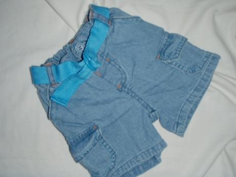 Duo měkkoučkých riflových kraťásků, early days,62