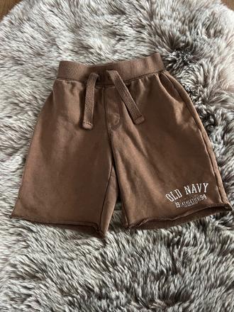 Kraťasy, old navy,110