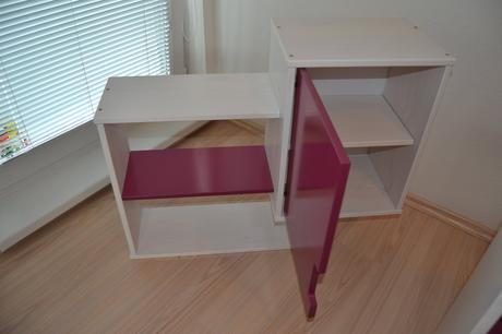 Závěsná skříňka,