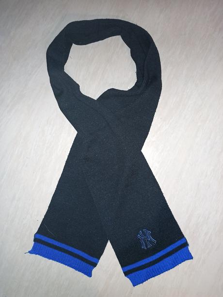 Šála genuine merchandise (134 cm), 152