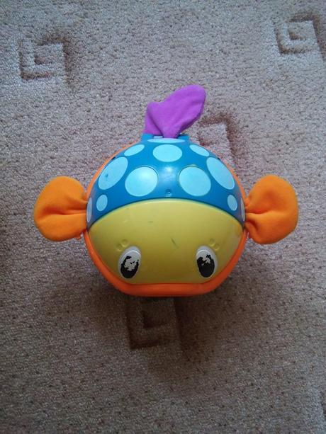 Rybička na hraní playskool,