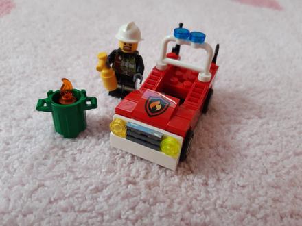 Lego city 30347 hasičské auto, 