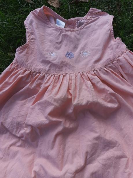 Dívčí plátěné šaty květy vel. 86 - 82 - 98, tiny ted,86