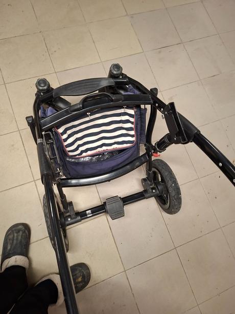 Kombinovaný kočárek, 