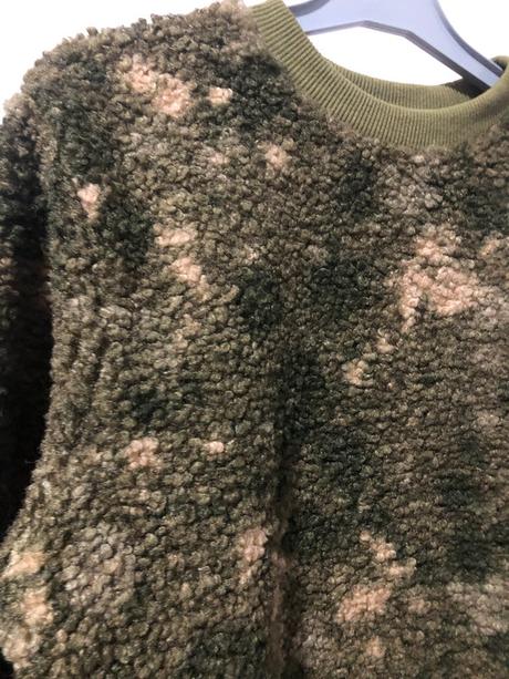 Zelená mikina s lemy, 140