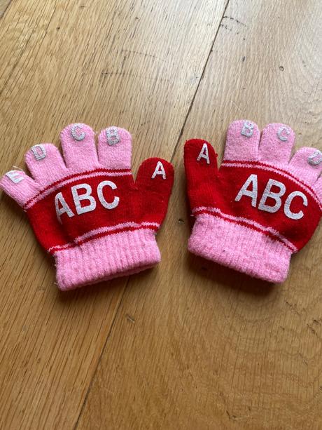 Rukavice prstove, 104