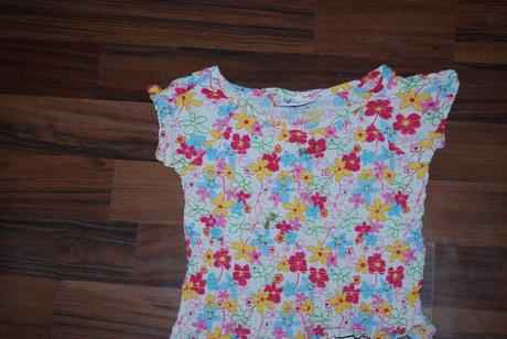 Tričko s květy, 86