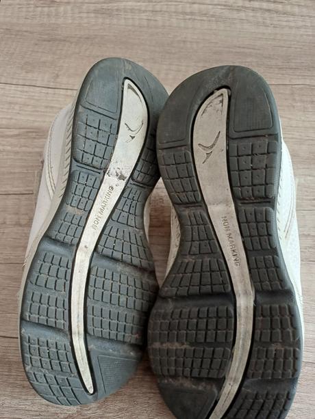 Botasky, decathlon,29