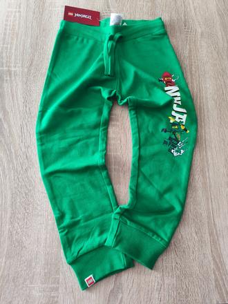 Chlapecké tepláky, lego,98