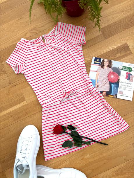 Tchibo šaty 110-116, tcm,110