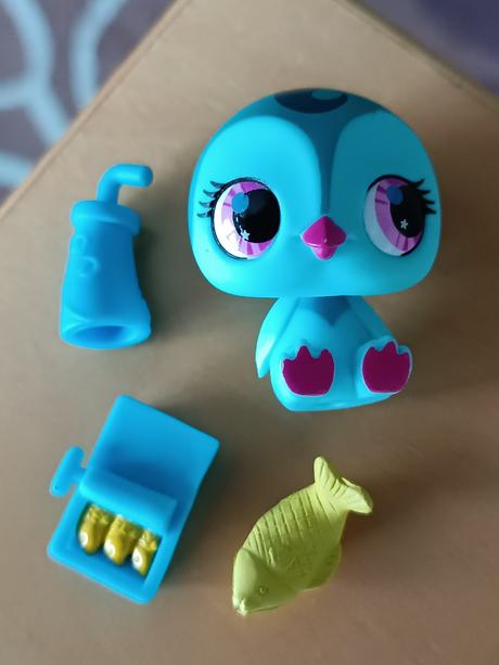 Lps tučňák + sardinky + ryba + pitíčko,