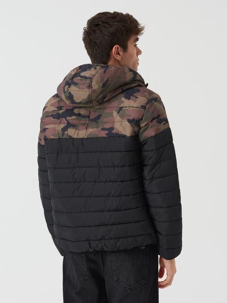 Pánská prošívaná bunda maskáčová / černá, sinsay,m