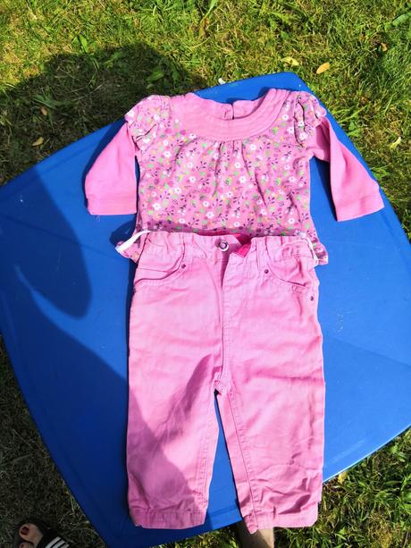 Halenka a kalhoty, 74